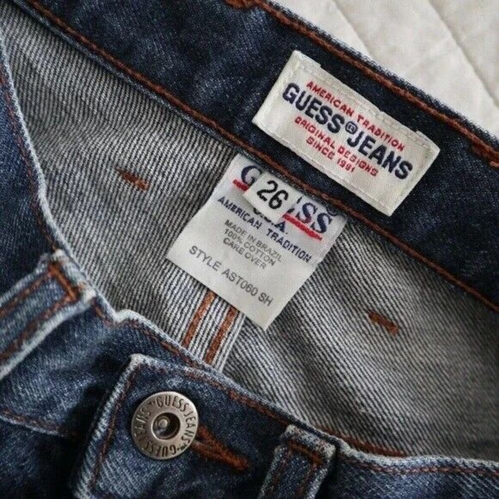 Vintage 1990s GUESS Size 26 Bootcut Jeans Style AST060 Cotton Denim Blue - Picture 9 of 9
